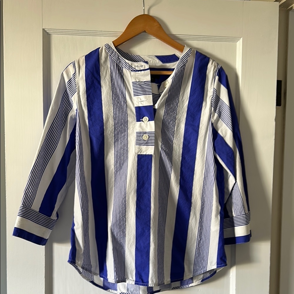 Jcrew Blue and White cotton poplin shirt